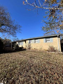105 Lynchburg Drive