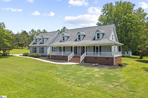 209 Janet Court sold home in Clark Manor, Simpsonville, SC