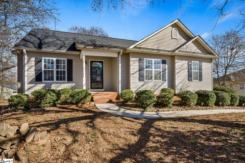 12 Bluff Point Court sold home in River Run, Greenville, SC