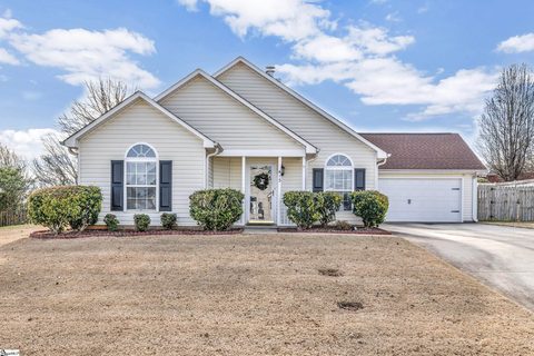 413 Kingfisher Drive sold home in River Ridge, Simpsonville, SC