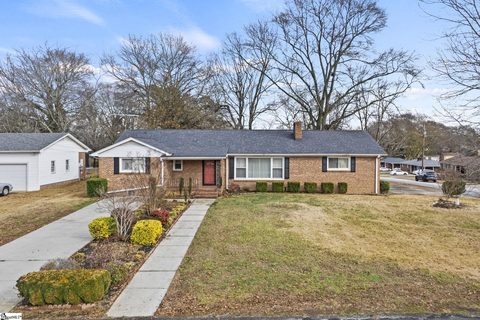 200 Fairhaven Drive sold home in Orchard Acres, Taylors, SC