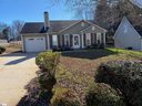 101 Clear Lake Drive sold home in Simpsonville, SC