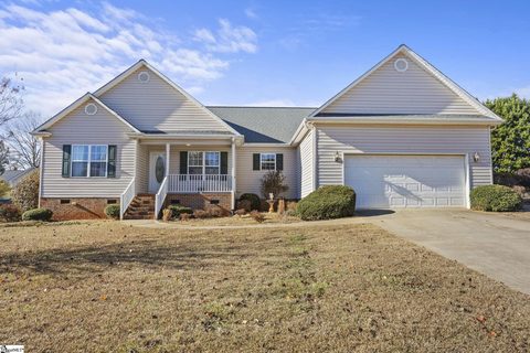 6 Brooke Lee Circle