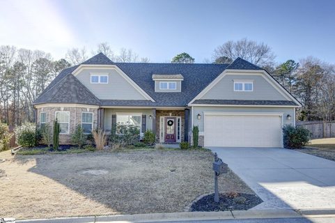 117 Wild Hickory Circle sold home in Enclave At Airy Springs, Easley, SC