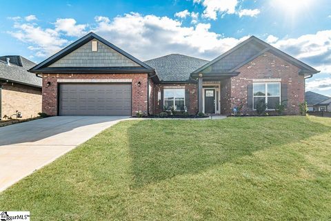 407 Rolling Waters Drive