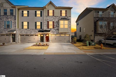 Previously sold for $403,000