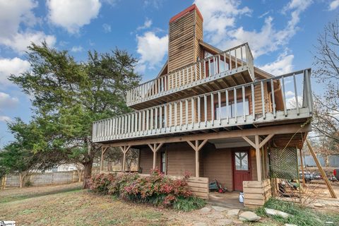 425 Skyline Drive sold home in Skyline Estates, Campobello, SC