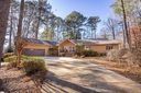 108 Hermitage Mooring Drive sold home in Seneca, SC