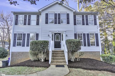 6 Three Forks Court