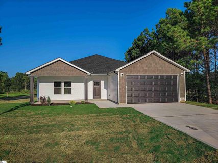 205 Essex Drive sold home in Hampton Woods, Clinton, SC