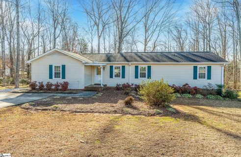 1102 Brentwood Way
