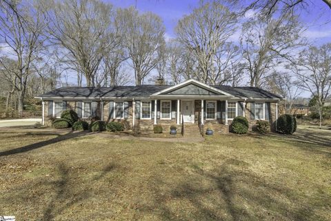 105 Hillpine Drive