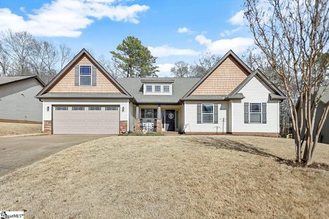 Previously sold for $305,000