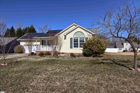 312 Fairwood Drive sold home in University Place, Greenville, SC