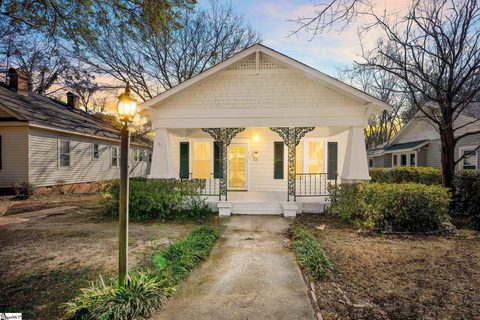 605 Woodland Street