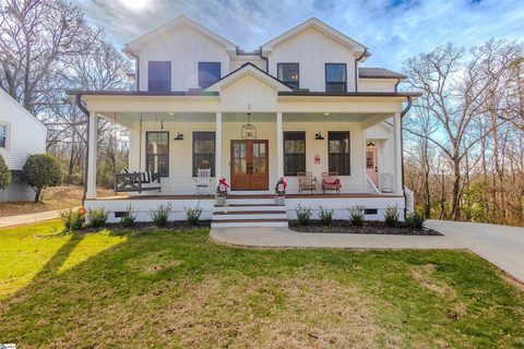 2 Long Hill Street