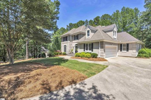 200 English Oak Court