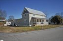 32 Lyman Street sold home in Pelzer, SC