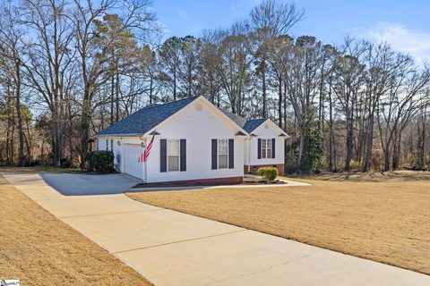 121 Jester Court sold home in Hamilton Hills, Williamston, SC