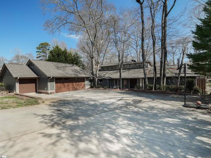 105 Long Point Way