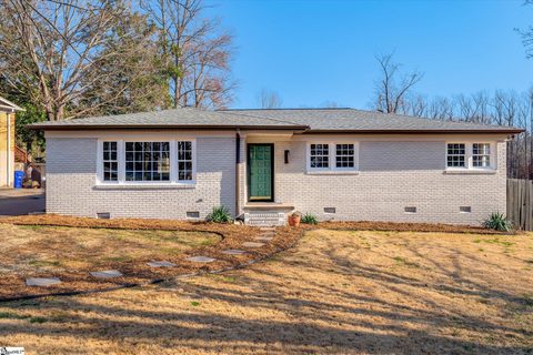8 Dera Street sold home in Pleasantburg Forest, Greenville, SC