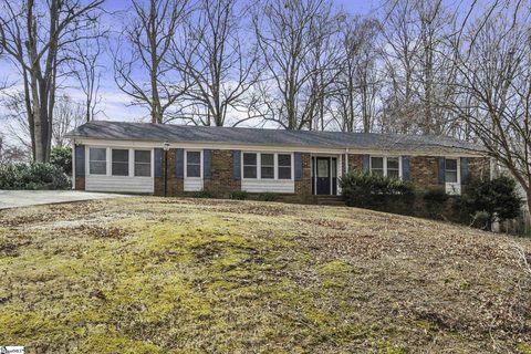 10 Armsdale Drive sold home in Avondale Forest, Taylors, SC