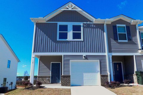 14 Rockshire Trail