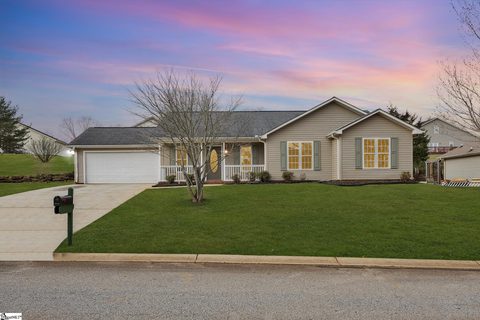 305 Kingfisher Drive sold home in River Ridge, Simpsonville, SC