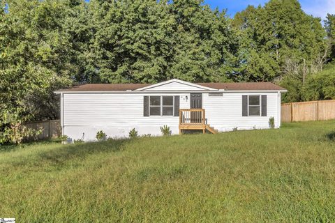 408 Clear Dawn Drive sold manufactured home in Mt Carmel Hills, Easley, SC