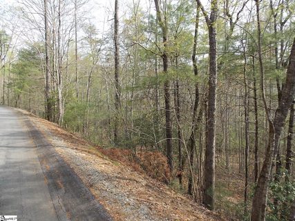 120 Falcon Crest Way sold home in Table Rock Resort, Pickens, SC