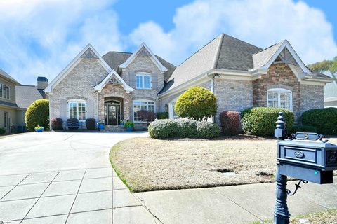 5 Angel Oak Court sold home in The Oaks At Roper Mountain, Greenville, SC