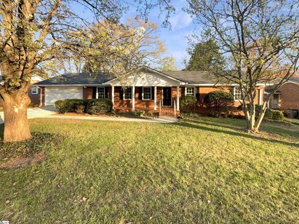 108 Kenilworth Court