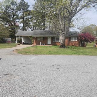 12 Delray Circle