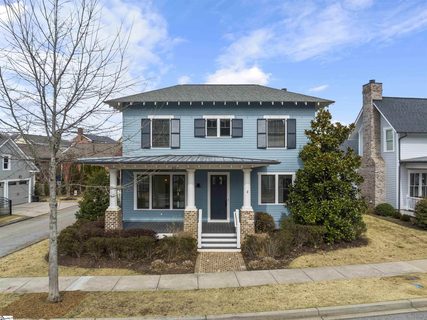 605 Pershing Avenue