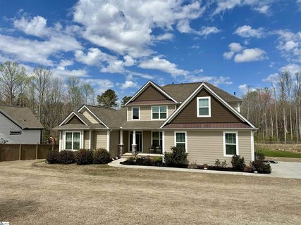 222 Grayson Drive sold home in Grayson Pointe, Travelers Rest, SC