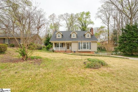 7 Crafton Street sold home in Avondale Forest, Taylors, SC