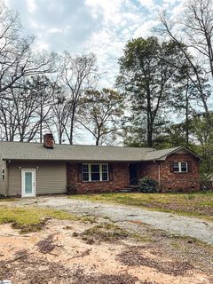 101 Guilford Place sold home in Cedar Acres, Spartanburg, SC