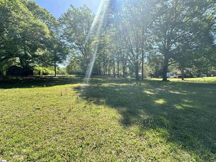 00 Riddle Street sold lot in Washington Heights, Laurens, SC