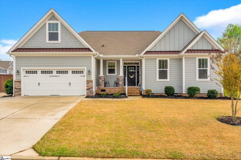301 Grayson Drive sold home in Grayson Pointe, Travelers Rest, SC