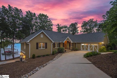 519 Beacon Shores Drive sold home in Beacon Shores, Seneca, SC