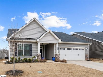 245 Foxbank Circle