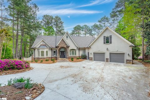 124 N Waterside Drive