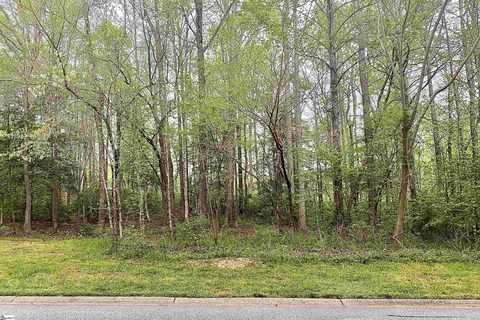 10 Laurel Valley Way