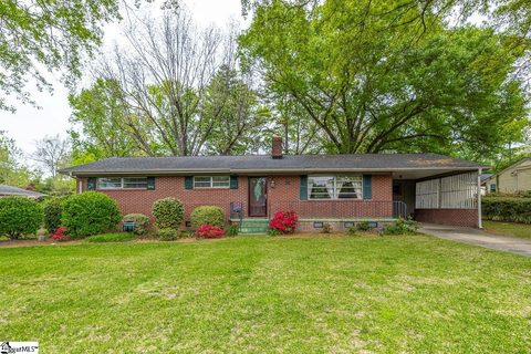 25 Lisa Drive sold home in Wade Hampton Terrace, Greenville, SC