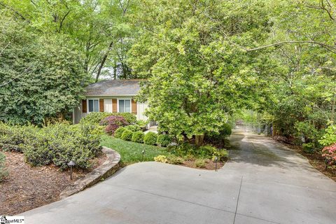 113 Ashford Avenue