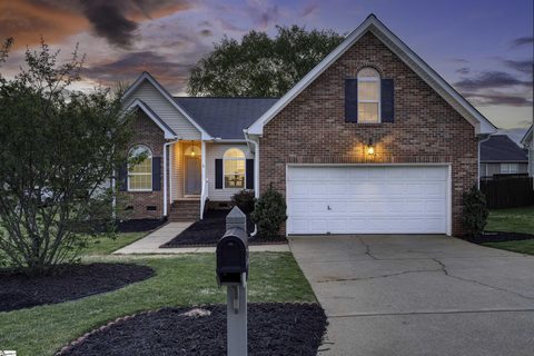 120 Saddlemount Lane sold home in Saddlers Ridge, Simpsonville, SC