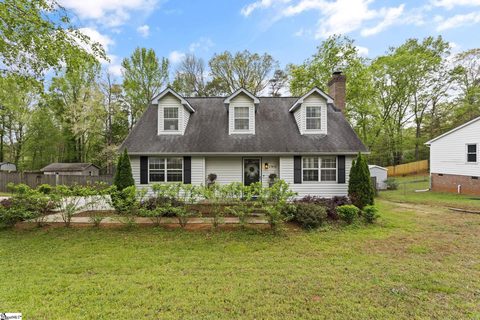 2 Twisted Oak Court sold home in Mountain Creek, Taylors, SC