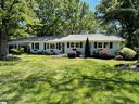 705 Confederate Circle sold home in Taylors, SC