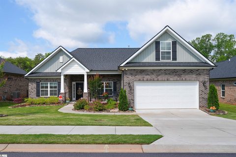 305 Silverlimb Lane sold home in Oak Branch Estates, Taylors, SC