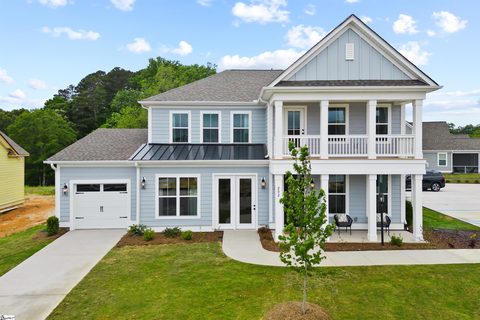 202 Encampment Boulevard 76